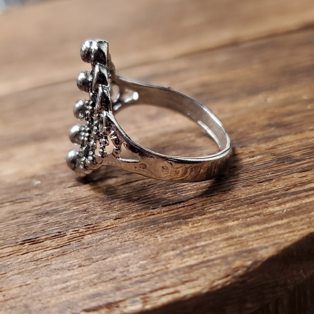 Size 7 R252 - Picture 2 of 2